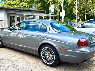 Grau Gebraucht 2007 Jaguar S-Type Executive Limousine | 7.900 € (Etwas zu teuer)