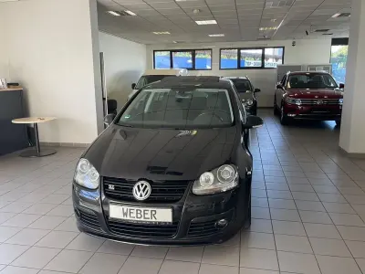 Second-hand VW Golf VI GT 122 CP (89 kW) 2008 Negru Hatchback