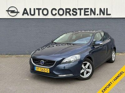 Gebraucht Volvo V40 Momentum 116 PS (85 kW) 2013 Blau Limousine