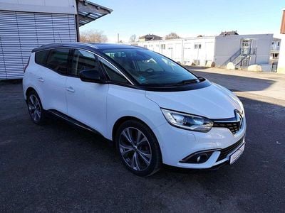 Weiss 369 + schwarz gne Gebraucht 2017 Renault Scénic Intens Van / Kleinbus | 7.900 €