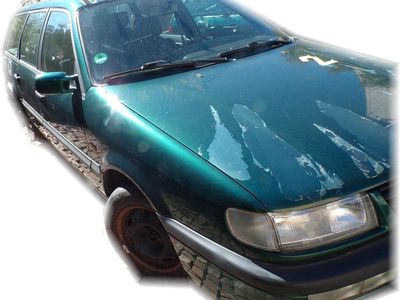 Second-hand VW Passat 115 CP (84 kW) 1996 Verde Break