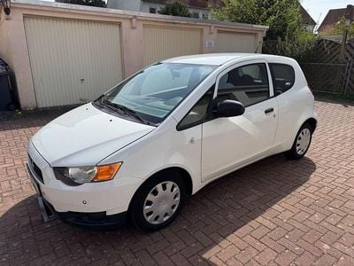 Second-hand Mitsubishi Colt 75 CP (55 kW) 2013 Alb Hatchback