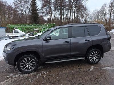 Grau Gebraucht 2022 Toyota Land Cruiser TEC-Edition SUV | 56.950 € (Fairer Preis)