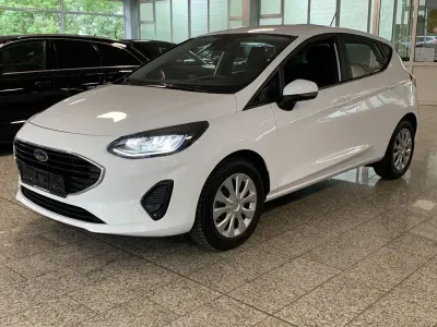 Używany Ford Fiesta 75 KM (55 kW) 2022 Biały Hatchback