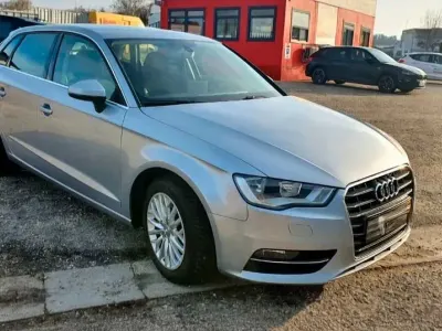 Gebraucht Audi A3 Ambition 125 PS (91 kW) 2016 Silber Limousine