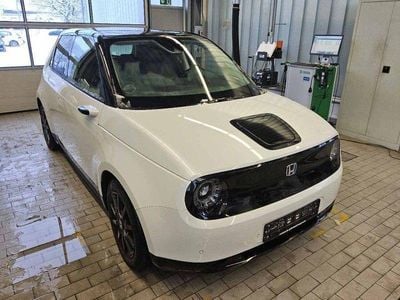 Gebraucht Honda e 100 kW (136 PS) 2024 Weiß Kleinwagen