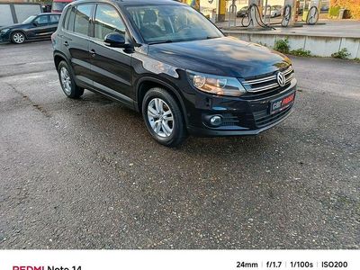 Gebraucht VW Tiguan Trendline 122 PS (89 kW) 2015 Schwarz SUV