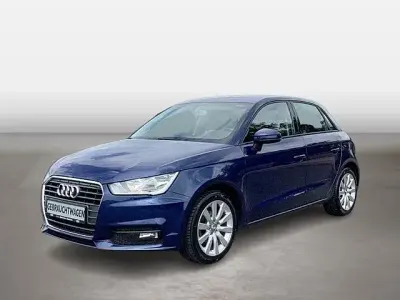 Gebraucht Audi A1 Sportback Basis 95 PS (69 kW) 2015 Blau Kleinwagen