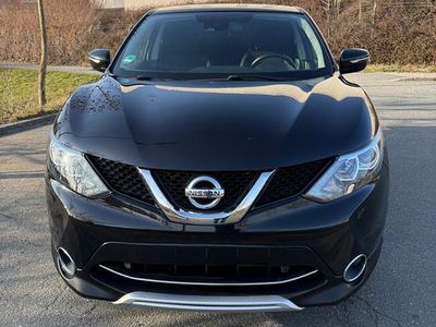Gebraucht Nissan Qashqai Acenta 131 PS (96 kW) 2014 Schwarz SUV