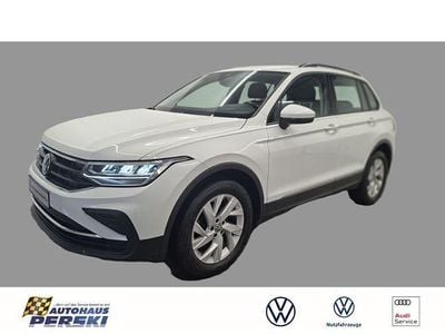 Weiß Gebraucht 2022 VW Tiguan Life SUV | 29.990 € (Guter Preis)