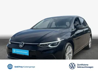 Gebraucht VW Golf VIII Style 131 PS (96 kW) 2024 Schwarz Limousine