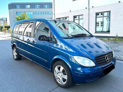 Usata Mercedes Viano 150 CV (110 kW) 2004 Blu Monovolume