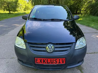 Gebraucht VW Fox 54 PS (39 kW) 2006 Schwarz Kleinwagen