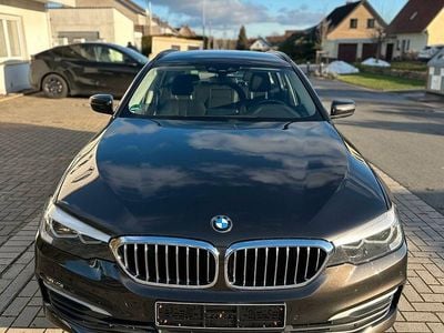 Gebraucht BMW 520 190 PS (139 kW) 2017 Braun Kombi