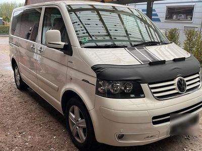 Gebraucht VW T5 United 174 PS (127 kW) 2009 Weiß Van