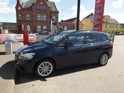 Gebraucht BMW 220 Gran Tourer M Sport 190 PS (139 kW) 2016 Blau Van / Kleinbus