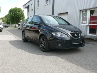 Gebraucht Seat Altea 125 PS (91 kW) 2009 Schwarz Limousine