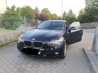 BMW 114