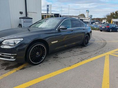 BMW 740