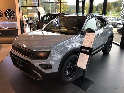 Grau Neu 2025 Jeep Avenger Overland SUV | 35.692 € (Etwas zu teuer)