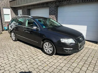Gebraucht VW Passat 160 PS (117 kW) 2008 Grau Kombi
