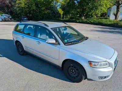 Usata Volvo V50 109 CV (80 kW) 2008 Argento Station wagon