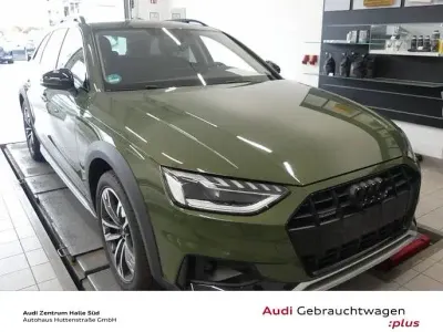 Gebraucht Audi A4 Allroad Sport 204 PS (150 kW) 2023 Distriktgrün metallic Kombi