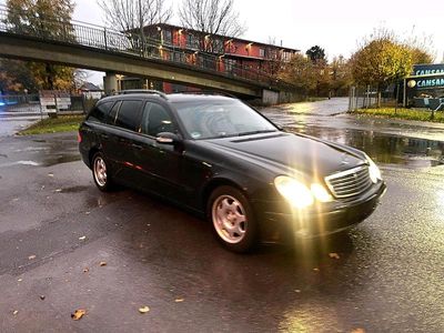 Mercedes E220