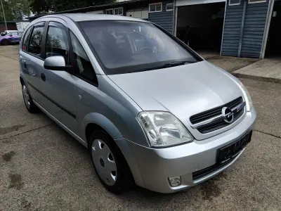 Gebraucht Opel Meriva 101 PS (74 kW) 2003 Silber Van / Kleinbus