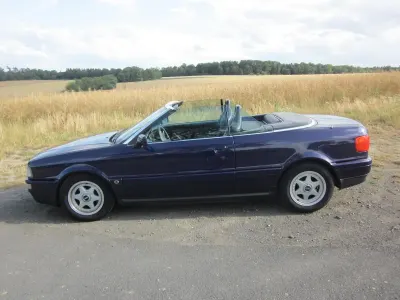 Gebraucht Audi Cabriolet 133 PS (97 kW) 1993 Violet Cabrio