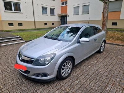 Opel Astra GTC