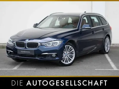Second-hand BMW 330 Luxury Line 258 CP (189 kW) 2017 Albastru Break