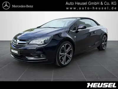 Gebraucht Opel Cascada 170 PS (125 kW) 2018 Blau Cabrio
