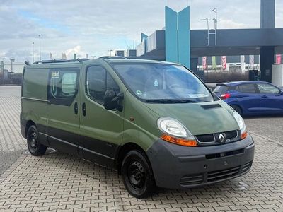 Gebraucht Renault Trafic 101 PS (74 kW) 2003 Grün Van / Kleinbus