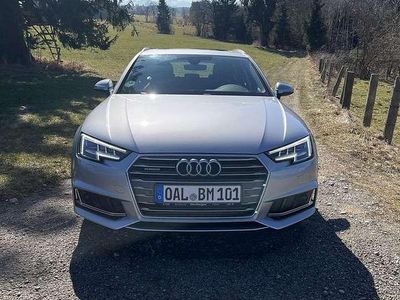 Gebraucht Audi A4 Sport 231 PS (169 kW) 2019 Grau Kombi