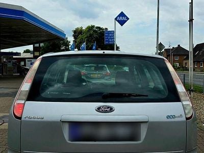 Gebraucht Ford Focus 109 PS (80 kW) 2008 Silber Kombi