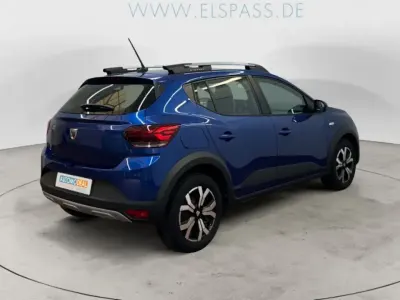 Gebraucht Dacia Sandero Comfort 91 PS (66 kW) 2021 Blau SUV