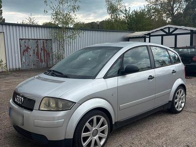 Second-hand Audi A2 S-Line 75 CP (55 kW) 2001 Argintiu Hatchback