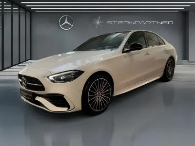Gebraucht Mercedes C400 AMG 252 PS (185 kW) 2026 Weiß Limousine