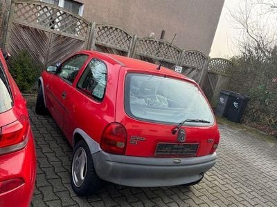 Gebraucht Opel Corsa Swing 45 PS (33 kW) 1993 Rot Kleinwagen