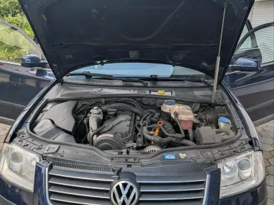 Gebraucht VW Passat 130 PS (95 kW) 2003 Blau Kombi