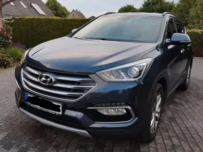 Gebraucht Hyundai Santa Fe Premium 150 PS (110 kW) 2018 Blau SUV