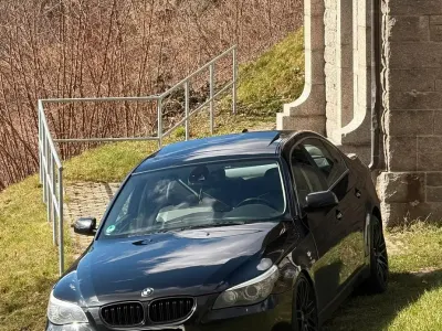 Gebraucht BMW 523 190 PS (139 kW) 2009 Schwarz Limousine