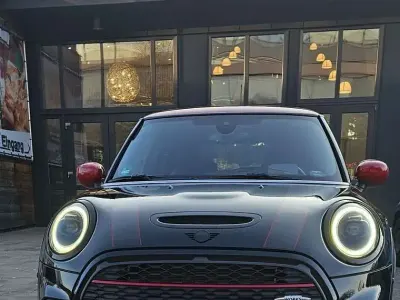 Gebraucht Mini John Cooper Works 231 PS (169 kW) 2023 Grün Kleinwagen