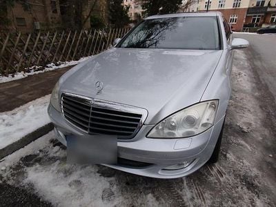 Gebraucht Mercedes 320 173 PS (127 kW) 2008 Silber Limousine