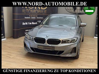 Grau Gebraucht 2023 BMW 320 Shadowline Kombi | 26.400 € (Superpreis)
