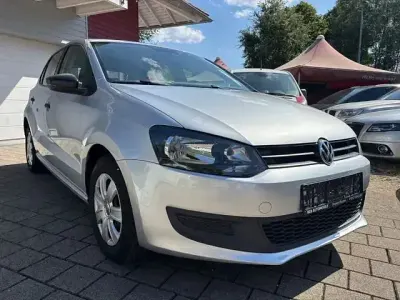 Gebraucht VW Polo Trendline 60 PS (44 kW) 2014 Silber Limousine