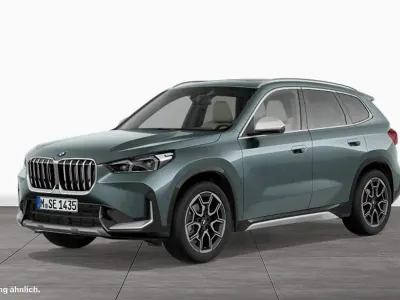 Gebraucht BMW X1 Sport Line 136 PS (100 kW) 2023 Grün SUV