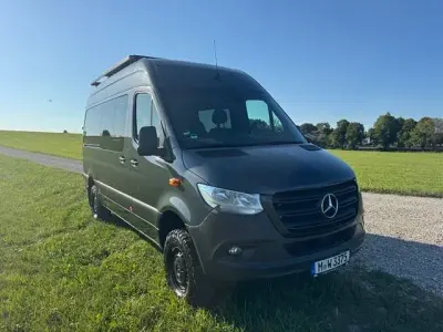 Gebraucht Mercedes Sprinter 190 PS (139 kW) 2021 Grau Van