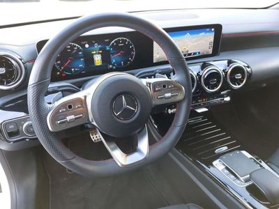 gebraucht Mercedes CLA200 Shooting Brake AMG+Night+Totwinkel+Multibeam+Kamera